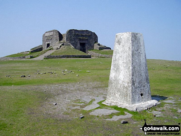 Walk Moel Famau walking UK Mountains in The Clwydian Hills  FlintshireDenbighshire, Wales