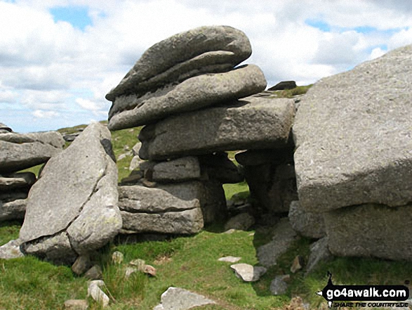 Walk de139 Yes Tor, High Willhays and Black Tor from Meldon Reservoir - On Yes Tor