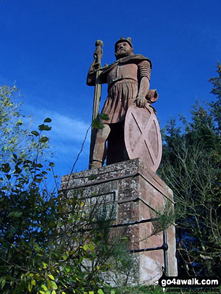 Wallace's Statue at Dryburgh - just off The St Cuthbert's Way Walking St Cuthbert's Way - Day 1