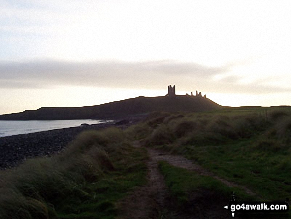 Walk n116 Dunstanburgh Castle from Craster - Dunstanburgh Castle from Embleton Bay