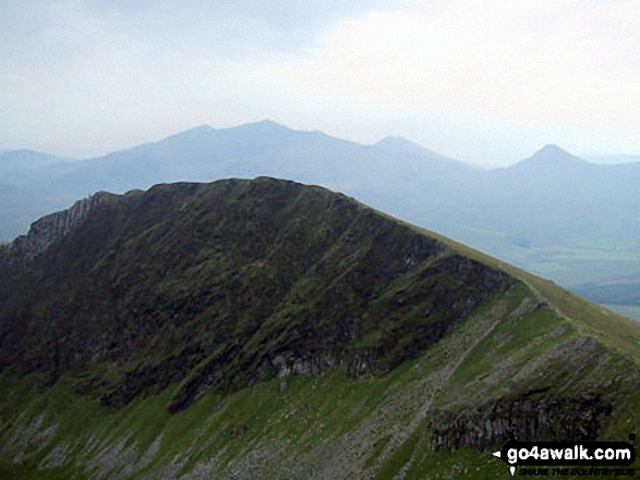 Mynydd Drws-y-coed & The Nantlle Ridge - with The Snowdon Massif (Garnedd Ugain (Crib y Ddysgl), Snowdon (Yr Wyddfa), Y Lliwedd and Yr Aran) beyond from Trum y Ddysgl