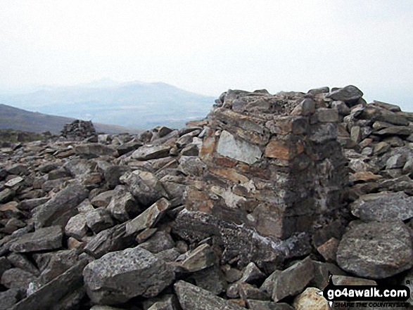 Walk gw189 Garnedd-goch and Mynydd Graig Goch from Cors y Llyn - Garnedd-goch summit trig point