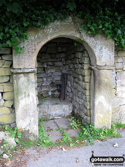 Walk ny190 Appleton-le-Moors from Hutton-le-Hole - St Chad's Well, Lastingham