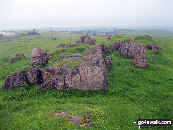 Walk d110 Rainster Rocks and Harboro' Rocks from Brassington - Rock formations on the summit of Harboro' Rocks