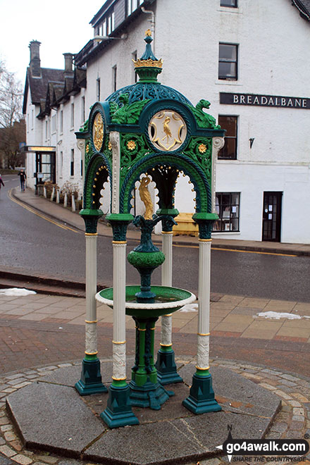 Walk pk105 The Birks of Aberfeldy from Aberfeldy - Ornate fountain in the centre of Aberfeldy