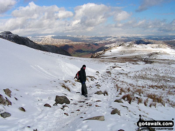 Walk c414 Crinkle Crags and Bow Fell (Bowfell) from The Old Dungeon Ghyll, Great Langdale - Heading for The Band from the Three Tarns col between Crinkle Crags and Bow Fell (Bowfell)