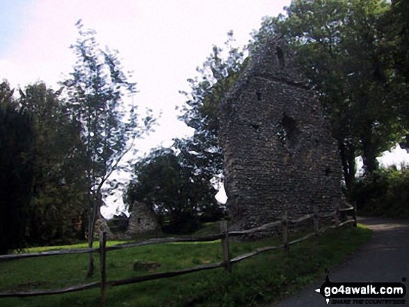 Walk su161 Polesden Lacey and Crabtree Cottage from Ranmore Common - Westhumble Chapel