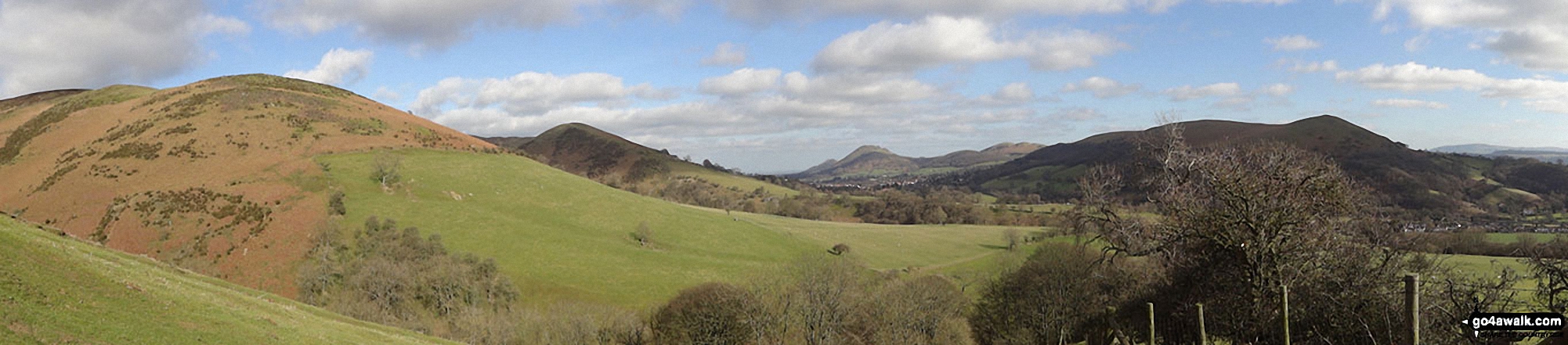 Callow (left), Nills, Church Stretton, The Lawley, Caer Caradoc Hill and Ragleth Hill (right) from near Minton