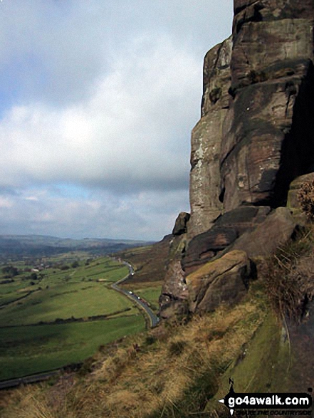 Walk s161 The Roaches and Lud's Church from Five Clouds, Upper Hulme - On The Roaches