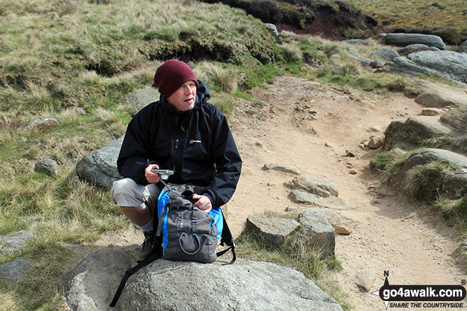 Walk d135 Kinder Downfall from Birchin Clough - Carl finds his camera at Kinder Downfall