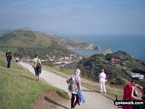 Walk do101 Swyre Head and The Jurassic Coast from Durdle Door - The beautiful view from coastal path from Durdle Door to Lulworth Cove