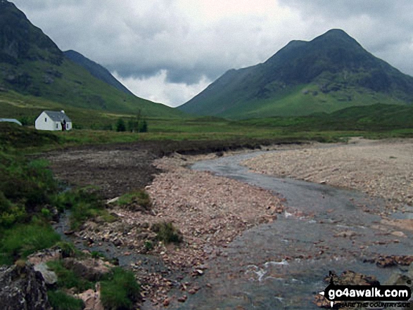 Walk h161 Beinn a' Chrulaiste from Altnafeadh, The Pass of Glen Coe - Stob Coire Raineach (Buachaille Etive Beag), Lagangarbh Cottage and The River Coupall from Altnafeadh