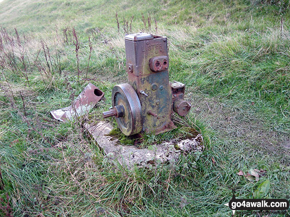 Walk s113 Milldale, Wolfscote Dale, Wolfscote Hill, Narrowdale Hill and Gratton Hill from Alstonefield - Disused winding mechanism at the highest point in Narrowdale