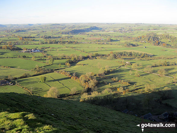 Walk s113 Milldale, Wolfscote Dale, Wolfscote Hill, Narrowdale Hill and Gratton Hill from Alstonefield - The view from Narrowdale Hill