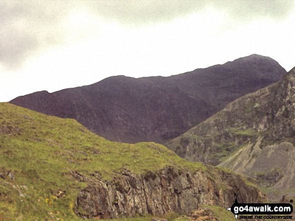 Walk gw117 Snowdon and Yr Aran via The Watkin Path from Bathania, Nantgwynant - The South Ridge of Snowdon from The Watkin Path