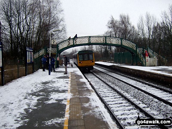 Walk d224 Lose Hill from Edale - Hope Railway Station