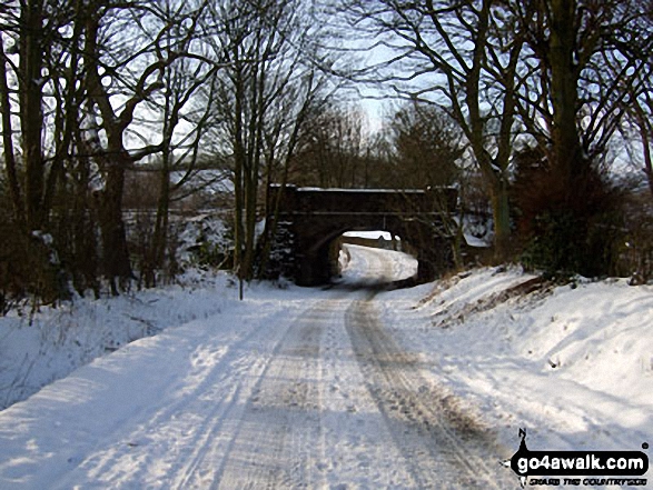 Walk d271 Winhill Pike (Win Hill) from Yorkshire Bridge - Railway Bridge near Hope Station in the snow