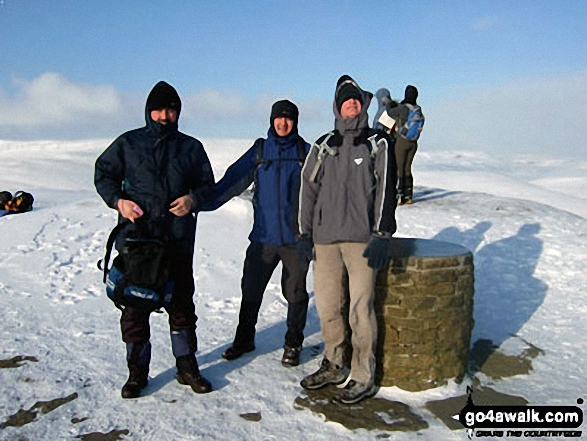 Walk d224 Lose Hill from Edale - Fats Anderson, Jimbles and Big Truck on the summit of Lose Hill (Ward's Piece) in arctic snow conditions