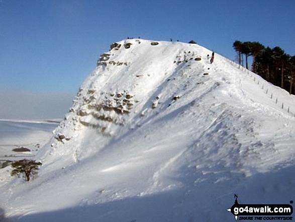 Back Tor (Hollins Cross) under a blanket of snow