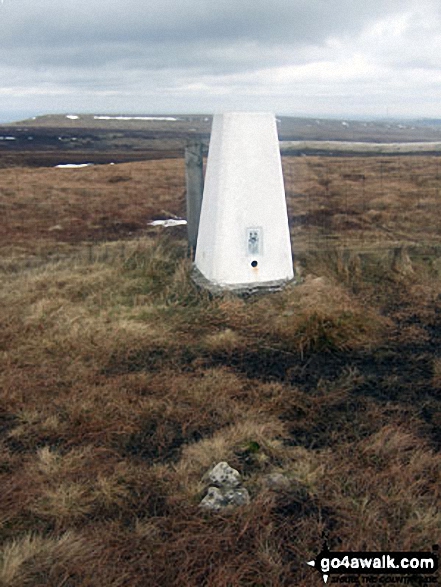 Walk sy134 Dead Edge End from Winscar Reservoir, Dunford Bridge - Dead Edge End summit trig point