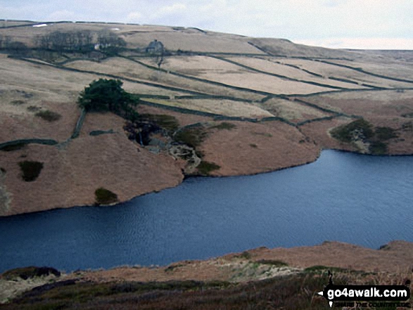 Walk sy134 Dead Edge End from Winscar Reservoir, Dunford Bridge - Winscar Reservoir from the lower slopes of Upper Dead Edge