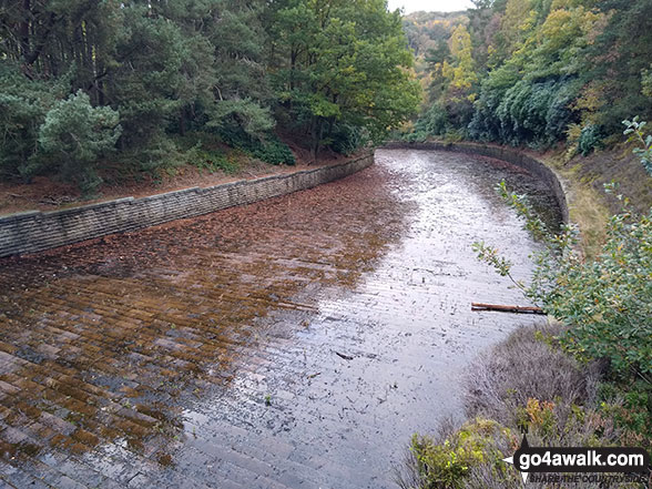 Walk sy104 Lodge Moor (Ughill Moors) from Strines Reservoir - Dale Dike Reservoir overflow channel