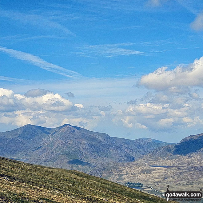 Walk ce100 Y Garn (Pumlumon), Pen Pumlumon Fawr (Plynlimon), Pen Pumlumon Llygad-bychan and Pen Pumlumon Arwystli from Nant-y-moch Reservoir - Snowdon (Yr Wyddfa) (left), Garnedd Ugain (Crib y Ddysgl) & Crib Goch (centre left) and Lechlog (Snowdon) (right) from Llyn Caseg Fraith