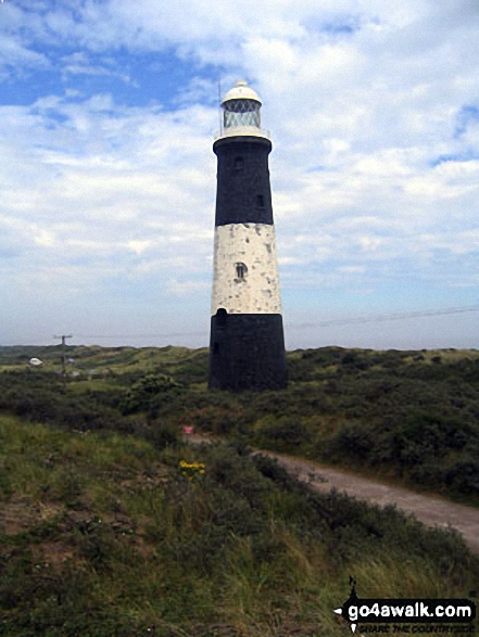 Walk ey119 Spurn Head from Kilnsea - The New Lighthouse, Spurn Head