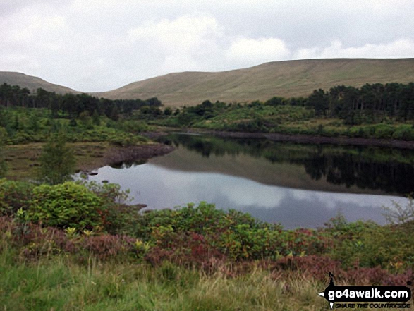 Walk po100 Pen y Fan from Neuadd Reservoir - The Pen Y Fan ridge from Lower Neuadd Reservoir