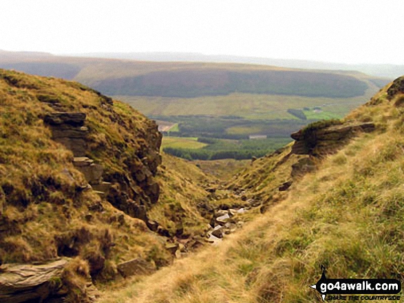 Above Highstone Rocks, looking across to Rhodeswood Reservoir 