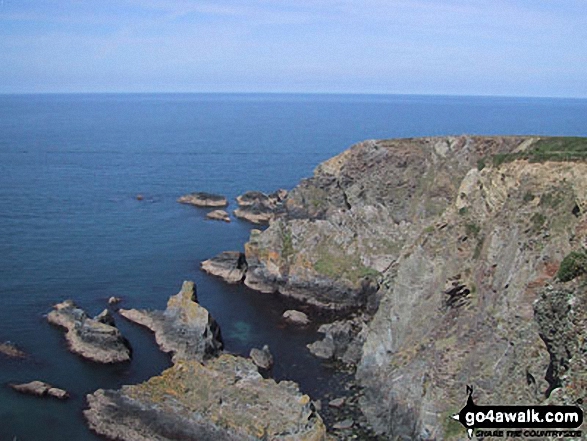 Walk pe101 St Govan's Chapel and Broad Haven from Bosherston - The Pembrokeshire Coast Path