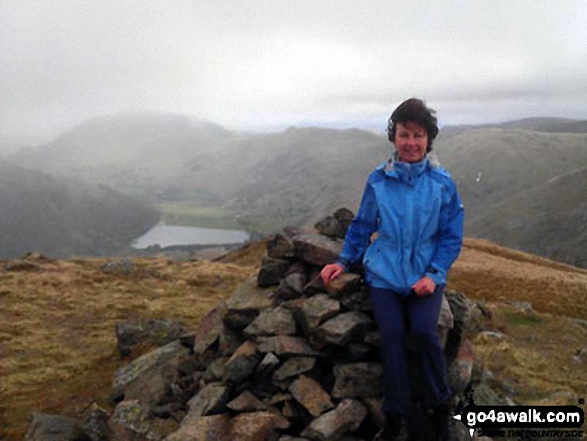 Walk c312 Red Screes from Brothers Water - Me, Wainwright bagging, at the top of Middle Dodd with Brothers Water and Place Fell in the distance