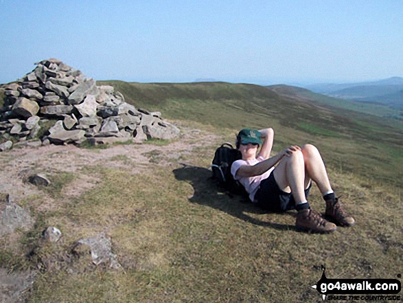 Walk Chwarel y Fan walking UK Mountains in The Black Mountains The Brecon Beacons National Park Monmouthshire, Wales