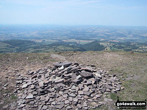 Walk po176 Hay Bluff and Twmpa from Capel-y-ffin - Twmpa (Lord Hereford's Knob) summit cairn