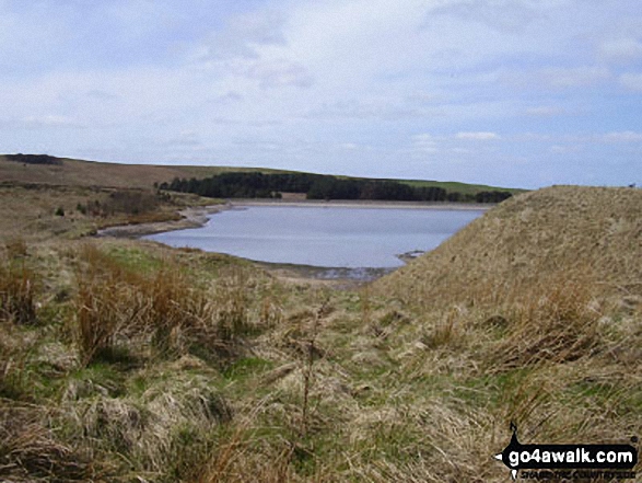 Walk l119 Bedding Hill Moor and Wycoller from Trawden - Upper Coldwell Reservoir from Will Moor