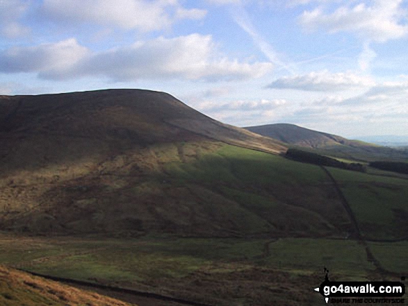 Walk l114 Paddy's Pole (Fair Snape Fell) and Fiendsdale Head from nr Chipping - Paddy's Pole (Fair Snape Fell) and Parlick from Fiendsdale Head