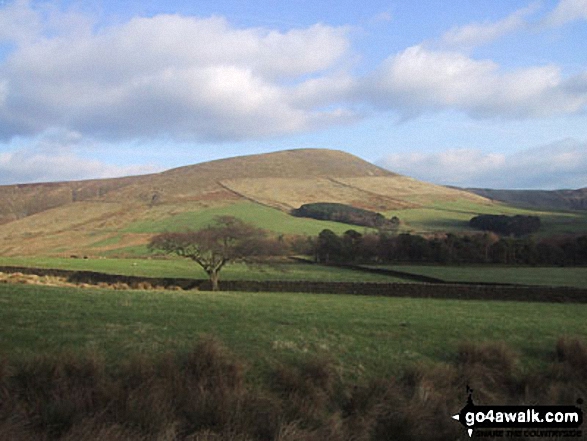 Walk l129 Saddle Fell, Paddy's Pole (Fair Snape Fell) and Fiendsdale Head from nr Chipping - Parlick from Higher Snape Farm