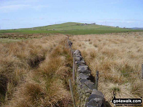 Walk l119 Bedding Hill Moor and Wycoller from Trawden - On Deerstone Moor