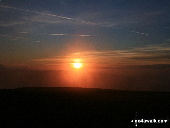 Walk ny191 Ingleborough and Raven Scar from Ingleton - Sunset from the summit of Ingleborough