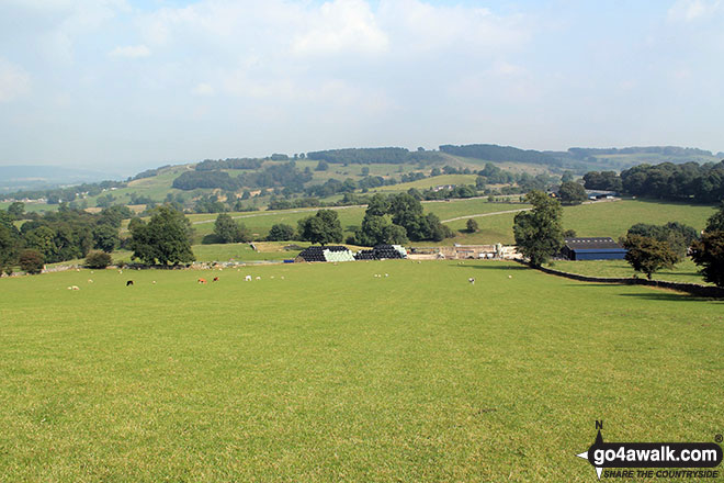 Walk d152 Monyash, Youlgreave, Bradford Dale, Middleton-by-Youlgreave and Kenslow Knoll from Sparklow, Hurdlow - Fields beyond Mount Pleasant Farm