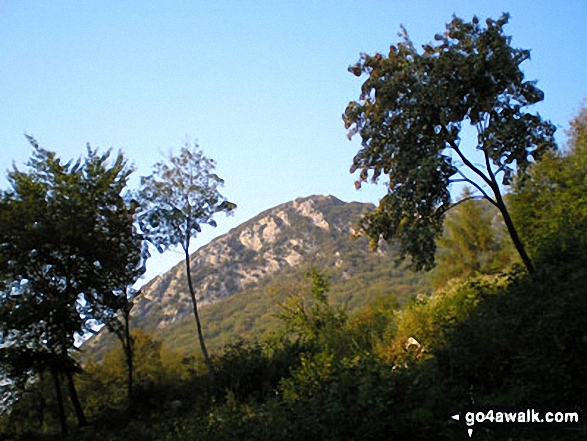 Walk ve147 Cime di Ventrar (Monte Baldo) and Col di Piombi from Malcesine - Cime di Ventrar from near Il Signor on the lower slopes of Monte Baldo