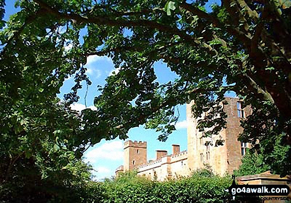 Walk gl186 Hailes Abbey from Winchcombe - Sudeley Castle