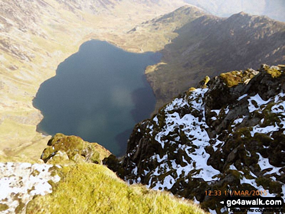 Walk gw142 Cadair Idris (Penygadair)  via The Minffordd Path - Llyn Cau from the summit of Craig Cwm Amarch