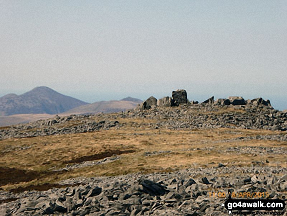 Walk gw203 Craig Cwm Silyn, Garnedd-goch and Mynydd Graig Goch from Cors y Llyn - The summit of Craig Cwm Silyn with Moel Lefn, Moel yr Ogof & Moel Hebog in the background (far left)