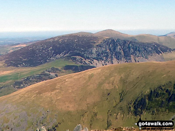 Walk gw203 Craig Cwm Silyn, Garnedd-goch and Mynydd Graig Goch from Cors y Llyn - Mynydd Mawr (Llyn Celyn) and Craig y Bera from the summit of Craig Cwm Silyn