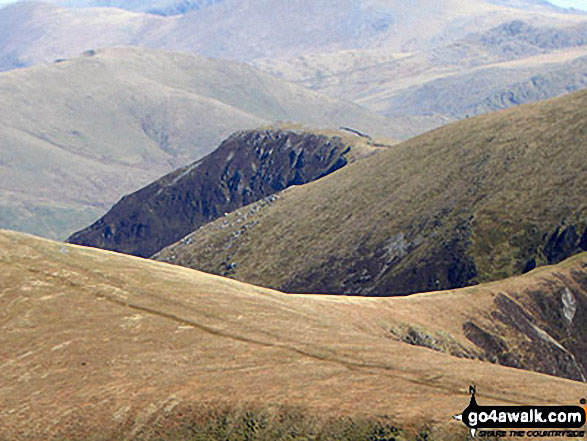 Walk gw203 Craig Cwm Silyn, Garnedd-goch and Mynydd Graig Goch from Cors y Llyn - The Nantle Ridge - Mynydd Tal-y-mignedd (front left), The Hiatus (front right), Trum y Ddysgl (right) and Y Garn (Moel Hebog) (centre) from the summit of Craig Cwm Silyn