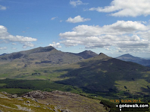 Walk gw192 Moel Hebog from Beddgelert - Snowdon (Yr Wyddfa) (left), Yr Aran and Carnedd Moel Siabod (right) from the summit of Moel Lefn