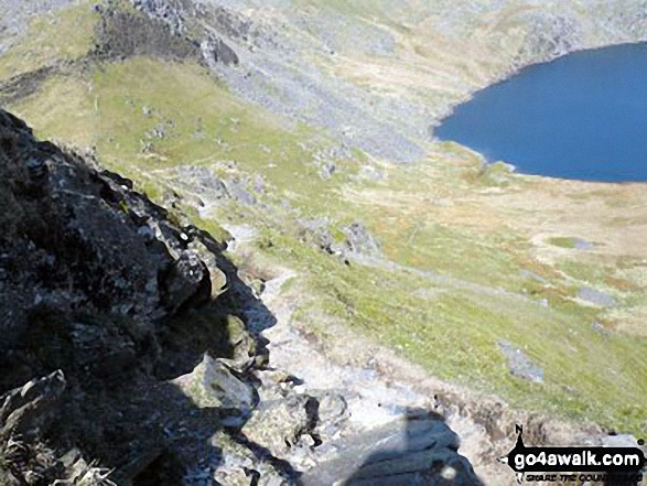 Walk gw173 Cnicht, Moel-yr-hydd, Moelwyn Mawr and Moelwyn Bach from Croesor - Descent path from Moelwyn Bach to Bwlch Stwlan with Llyn Stwlan below right