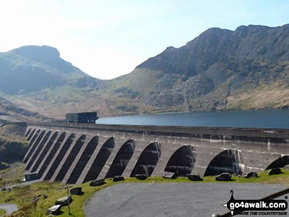 Moelwyn Bach (left) and Craigysgafn (right) from Stwlan Dam