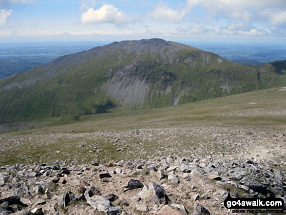 Walk gw187 Y Garn (Glyderau),  Glyder Fawr, Castell y Gwynt and Glyder Fach from Ogwen Cottage, Llyn Ogwen - Elidir Fawr from Y Garn (Glyderau)